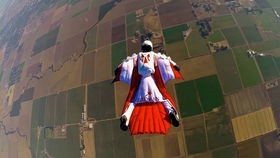 翼装飞行Wingsuit Flying免广告内置最新菜单下载-翼装飞行Wingsuit Flying玩穿越下载v.3.92